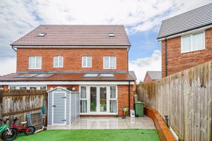 Photo 21- click for photo gallery